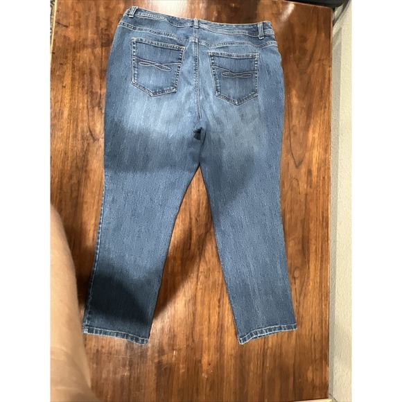 Style And Co. Denim Jeans Women 16 Petite Slim Leg Medium‎ Wash - Picture 10 of 10